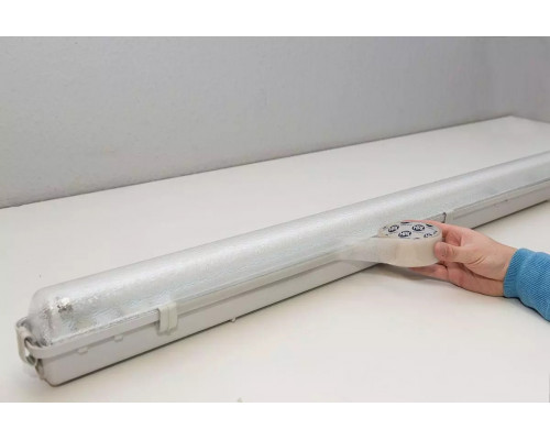 Стрічка POWER SEALING 38 мм × 1.5 м (напівпрозора) — професійна герметизація швів для вікон, дверей та сантехніки | Plivki.com Стрічка POWER SEALING 38 мм × 1.5 м (напівпрозора) — професійна герметизація швів для вікон, дверей та сантехніки | Plivki.com